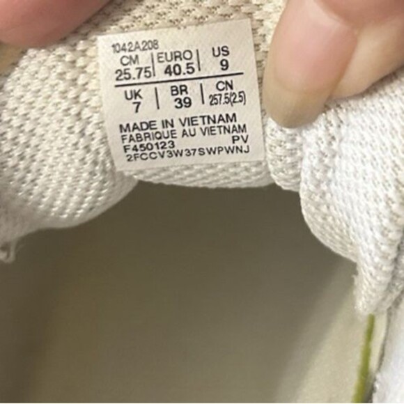 Asics Gel-Resolution 9 Women's Sz 9 Cloud White Running Sneakers 1042A208 - Picture 16 of 16